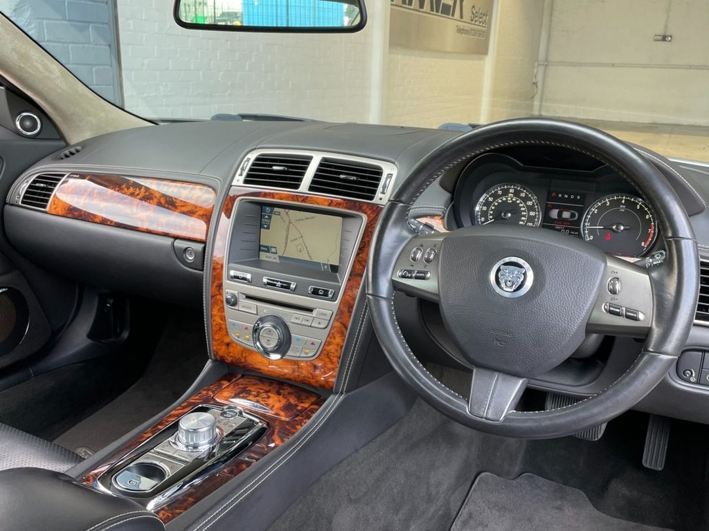 USED 2010 10 JAGUAR XK 5.0 XK PORTFOLIO 2d 385 BHP 