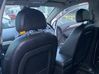 USED 2012 12 VAUXHALL ANTARA 2.2 SE CDTI S/S 5d 161 BHP ONLY 2 FORMER KEEPERS FROM NEW AND COMES WITH SERVICE HISTORY+READY TO DRIVE AWAY TODAY+4 WHEEL DRIVE+PRIVACY GLASS+FINANCE AND EXTENDED WARRANTY AVAILABLE ON THIS USED VEHICLE!!!!