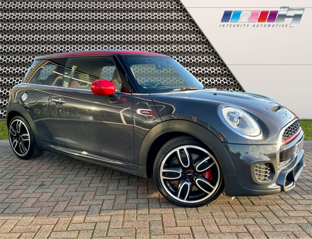 2016 66 MINI Hatch John Cooper Works 2.0 JOHN COOPER WORKS 3d 228 BHP