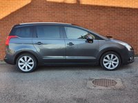 USED 2012 12 PEUGEOT 5008 1.6 HDI ALLURE 5d 112 BHP LOW MILES - 7 SEATS - DIESEL