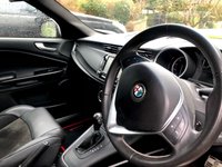 USED 2014 64 ALFA ROMEO GIULIETTA 2.0 JTDM-2 SPORTIVA NAV TCT 5d 175 BHP &pound;35 ROAD TAX+ 50MPG+ &pound;0 ULEZ
