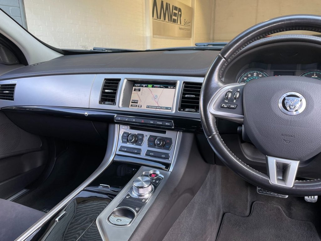USED 2012 62 JAGUAR XF 2.2 D SPORT SPORTBRAKE 5d 200 BHP 