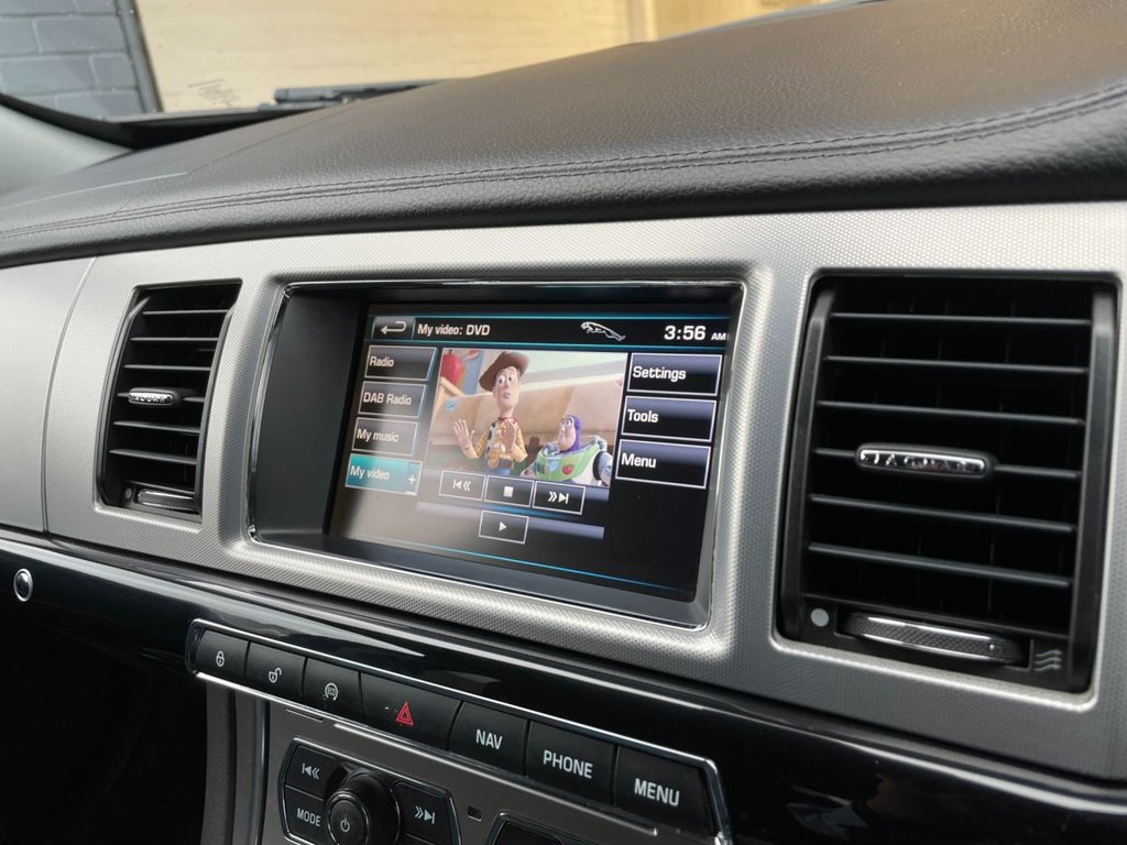 USED 2012 62 JAGUAR XF 2.2 D SPORT SPORTBRAKE 5d 200 BHP 