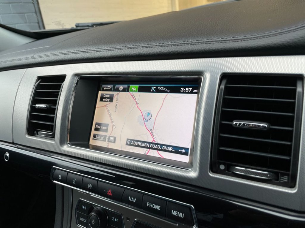 USED 2012 62 JAGUAR XF 2.2 D SPORT SPORTBRAKE 5d 200 BHP 