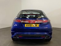 USED 2011 61 HONDA CIVIC 1.3 I-VTEC TYPE S I-SHIFT 3d 98 BHP 6 Speed Automatic
