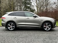USED 2017 67 JAGUAR F-PACE 3.0 V6 S AWD 5d 296 BHP Glass Panoramic Roof 20" Alloy