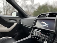 USED 2017 67 JAGUAR F-PACE 3.0 V6 S AWD 5d 296 BHP Glass Panoramic Roof 20" Alloy