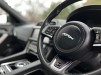 USED 2017 67 JAGUAR F-PACE 3.0 V6 S AWD 5d 296 BHP Glass Panoramic Roof 20" Alloy