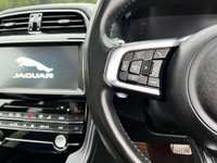 USED 2017 67 JAGUAR F-PACE 3.0 V6 S AWD 5d 296 BHP Glass Panoramic Roof 20" Alloy