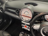 USED 2010 60 MINI CONVERTIBLE 1.6 COOPER 2d 122 BHP 