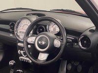 USED 2010 60 MINI CONVERTIBLE 1.6 COOPER 2d 122 BHP 