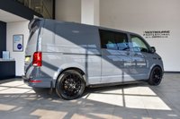 USED 2020 20 VOLKSWAGEN TRANSPORTER T6.1 T32 2.0 TDI 150PS DSG HIGHLINE KOMBI LWB Exterior + Interior Styling