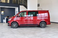 USED 2020 70 VOLKSWAGEN TRANSPORTER T6.1 T32 2.0 TDI 150PS DSG HIGHLINE KOMBI SWB Huge Specification Example
