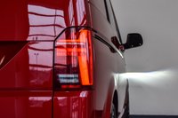 USED 2020 70 VOLKSWAGEN TRANSPORTER T6.1 T32 2.0 TDI 150PS DSG HIGHLINE KOMBI SWB Huge Specification Example
