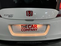 USED 2010 60 HONDA CR-Z 1.5 I-VTEC IMA GT 3d 113 BHP * PAN ROOF * PRIVACY * NAV * AIR CON * ALLOYS * PARK SENSORS *