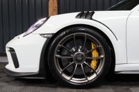 USED 2019 69 PORSCHE 911 4.0 GT3 RS PDK 2d 513 BHP LAST OF THE 991.2 GT3-RS.  LOW MILEAGE, HIGH SPEC, STUNNING EXAMPLE
