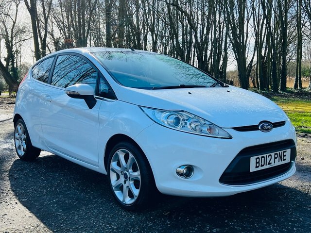2012 12 Ford Fiesta 1.2 ZETEC 3d 81 BHP