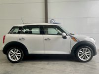 USED 2012 62 MINI COUNTRYMAN 2.0 COOPER D 5d 110 BHP Rear Sensors,DAB,Bluetooth