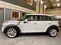 USED 2012 62 MINI COUNTRYMAN 2.0 COOPER D 5d 110 BHP Rear Sensors,DAB,Bluetooth