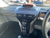USED 2011 11 TOYOTA IQ 1.0 VVT-I IQ 3d 68 BHP ** VERY LOW MILES & ONE OWNER **