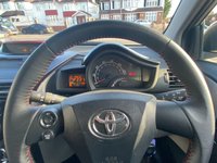 USED 2011 11 TOYOTA IQ 1.0 VVT-I IQ 3d 68 BHP ** VERY LOW MILES & ONE OWNER **