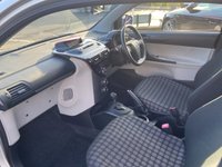 USED 2011 11 TOYOTA IQ 1.0 VVT-I IQ 3d 68 BHP ** VERY LOW MILES & ONE OWNER **