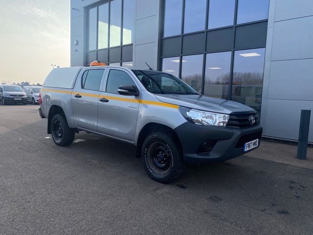 2017 17 Toyota HI-Lux 2.4 4WD D-4D DCB AIRCON