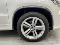 USED 2013 63 VOLKSWAGEN TIGUAN 2.0 R LINE TDI BLUEMOTION TECH 4MOTION DSG 5d 139 BHP R Line,Glass Pan Roof,4 Motion