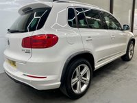 USED 2013 63 VOLKSWAGEN TIGUAN 2.0 R LINE TDI BLUEMOTION TECH 4MOTION DSG 5d 139 BHP R Line,Glass Pan Roof,4 Motion