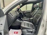 USED 2013 63 VOLKSWAGEN TIGUAN 2.0 R LINE TDI BLUEMOTION TECH 4MOTION DSG 5d 139 BHP R Line,Glass Pan Roof,4 Motion