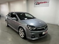 USED 2010 10 VAUXHALL ASTRA 2.0 VXR 3d 240 BHP * AIR CONDITIONING * ALLOYS *  ONLY 34K MILES *  HALF LEATHER *