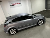 USED 2010 10 VAUXHALL ASTRA 2.0 VXR 3d 240 BHP * AIR CONDITIONING * ALLOYS *  ONLY 34K MILES *  HALF LEATHER *