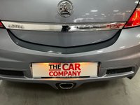 USED 2010 10 VAUXHALL ASTRA 2.0 VXR 3d 240 BHP * AIR CONDITIONING * ALLOYS *  ONLY 34K MILES *  HALF LEATHER *