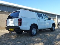USED 2018 67 ISUZU D-MAX 1.9 DCB 4d 161 BHP www.suffolkcarcentre.co.uk - Located at Reydon
