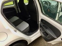 USED 2012 62 SKODA CITIGO 1.0 SE 12V 5d AUTO 59 BHP ONLY 44,500 MILES/2 OWNERS//AIRCON//SATNAV//BLUETOOTH//20 POUND ROAD TAX//X7 SERVICE STAMPS//INSURANCE GROUP 1//NEW CAMBELT NOW INCLUDED LAST SERVICED @44,296 miles FEB 2022// AUTO 59 BHP ONLY 44,500 MILES/2 OWNERS//AIRCON//SATNAV//BLUETOOTH//20 POUND ROAD TAX//X7 SERVICE STAMPS//INSURANCE GROUP 1