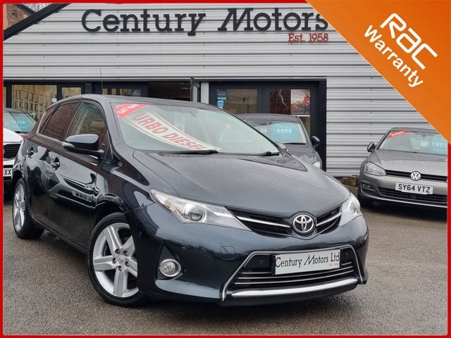 2015 15 Toyota Auris 1.4 D-4D Excel (NAV) 5dr - 72.4 MPG
