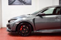 USED 2019 69 HONDA CIVIC 2.0 VTEC TYPE R GT 5d 316 BHP LOW MILEAGE / SUPERB CONDITION