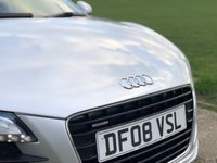 USED 2008 V AUDI R8 4.2 QUATTRO 2d 420 BHP FULL CARBON FIBRE TRIM