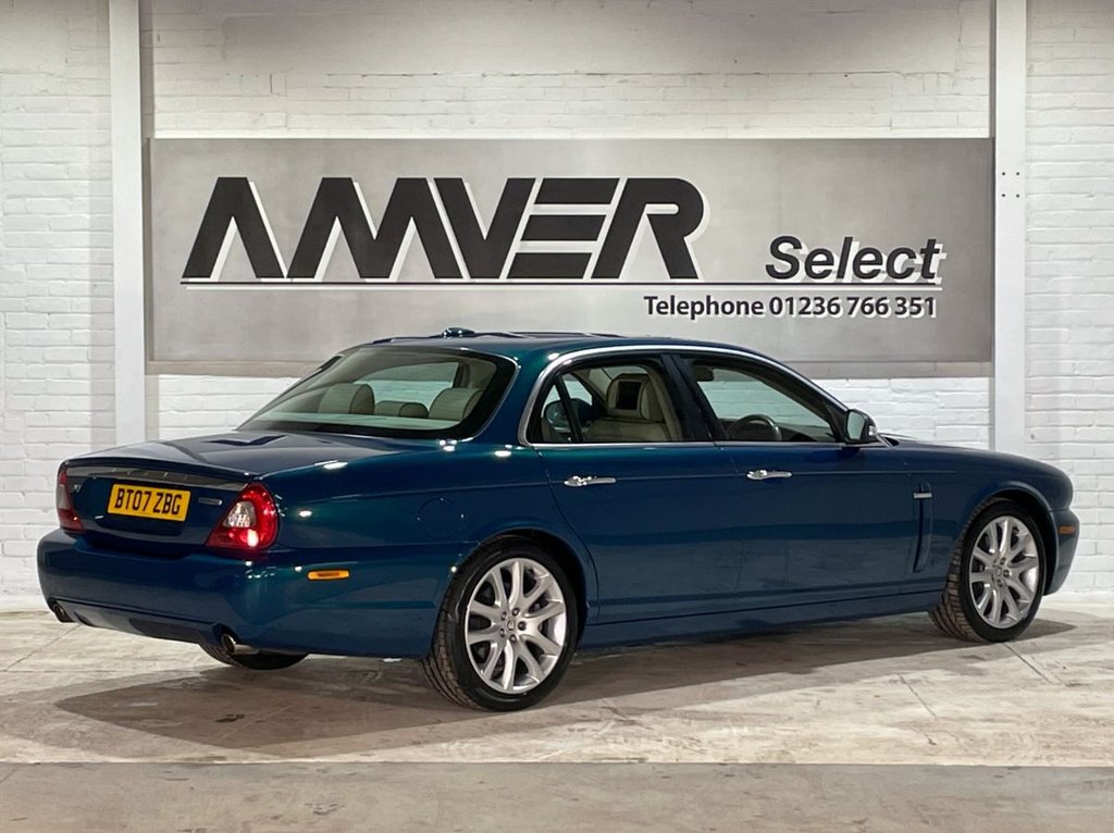 USED 2007 07 JAGUAR XJ 4.2 SOVEREIGN V8 4d 300 BHP 