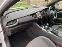 USED 2017 67 VAUXHALL INSIGNIA SPORTS TOURER 2.0 SRI VX-LINE NAV 5d 168 BHP 