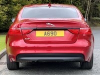USED 2016 66 JAGUAR XF 2.0 R-SPORT 4d 161 BHP Sat Nav Black Pack R Sport