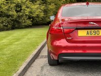 USED 2016 66 JAGUAR XF 2.0 R-SPORT 4d 161 BHP Sat Nav Black Pack R Sport