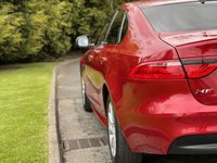 USED 2016 66 JAGUAR XF 2.0 R-SPORT 4d 161 BHP Sat Nav Black Pack R Sport