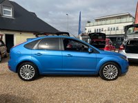 USED 2009 09 FORD FOCUS 1.8 TITANIUM 5d 125 BHP Full Service History + Titanium Spec
