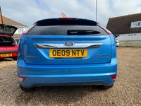 USED 2009 09 FORD FOCUS 1.8 TITANIUM 5d 125 BHP Full Service History + Titanium Spec