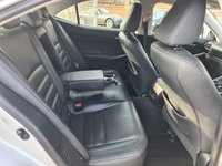 USED 2014 14 LEXUS IS 2.5 300H EXECUTIVE EDITION 4d 179 BHP LEXUS IS 2.5 300H EXECUTIVE EDITION 4d 179 BHP