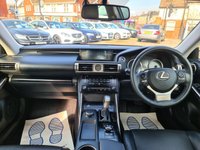 USED 2014 14 LEXUS IS 2.5 300H EXECUTIVE EDITION 4d 179 BHP LEXUS IS 2.5 300H EXECUTIVE EDITION 4d 179 BHP