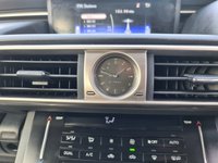 USED 2014 14 LEXUS IS 2.5 300H EXECUTIVE EDITION 4d 179 BHP LEXUS IS 2.5 300H EXECUTIVE EDITION 4d 179 BHP