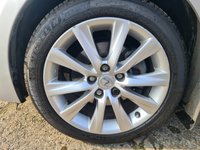 USED 2014 14 LEXUS IS 2.5 300H EXECUTIVE EDITION 4d 179 BHP LEXUS IS 2.5 300H EXECUTIVE EDITION 4d 179 BHP