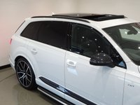 USED 2018 68 AUDI SQ7 4.0 V8 TDI (435 PS) VORSPRUNG TIPTRONIC QUATTRO 5DR + NAV + PANORAMIC ROOF + BOSE + HEAD UP + SOFT CLOSE DOORS + PRIVACY + 360 CAMERA + MATRIX L.E.D.S + MULTIMEDIA + E/BOOT + STEPS + BLACK PACK + 22 S 7SEATS+PANROOF+SOFT CL+LEATHER+HUD+BOSE+360 CAM+NAV